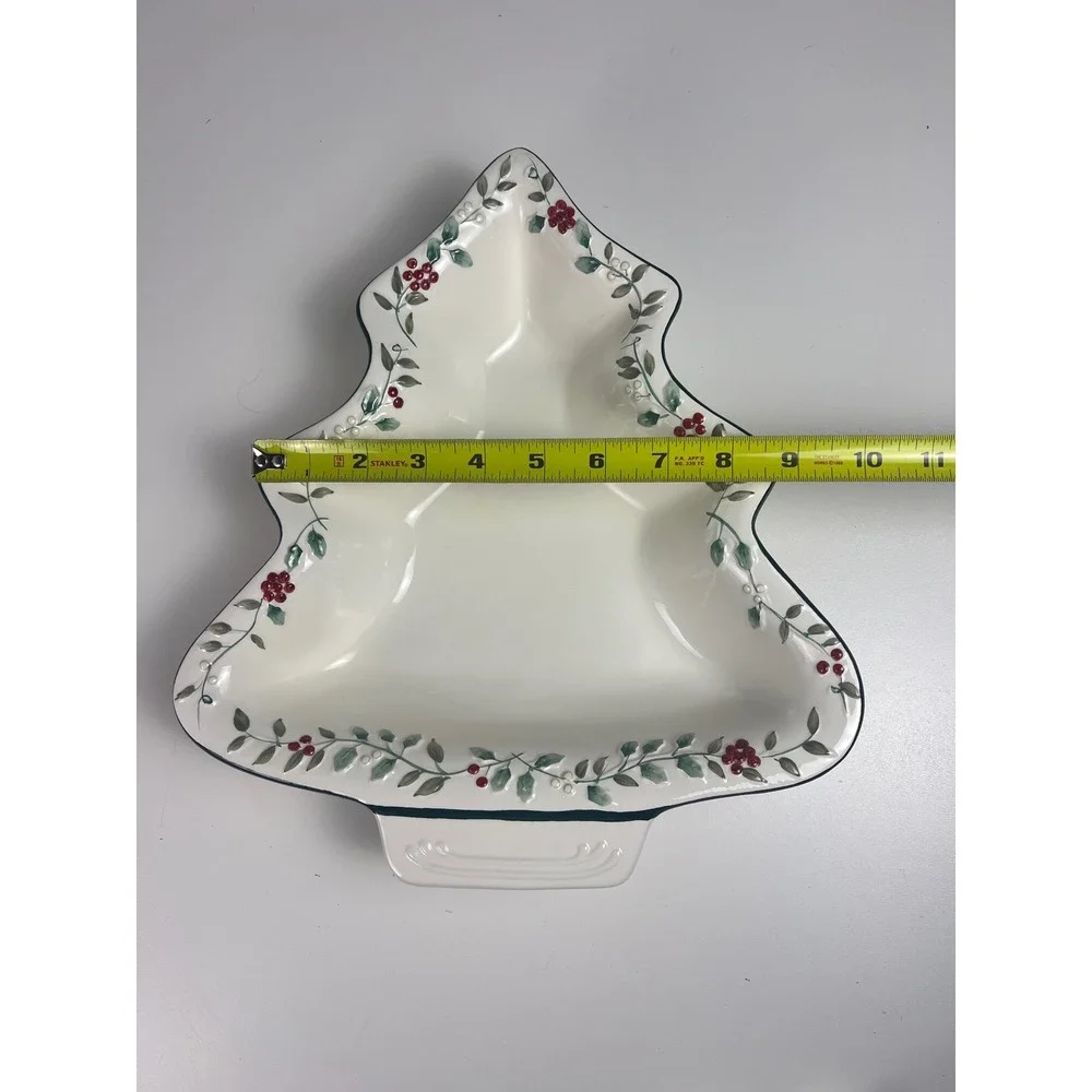 Pfaltzgraff winterberry christmas